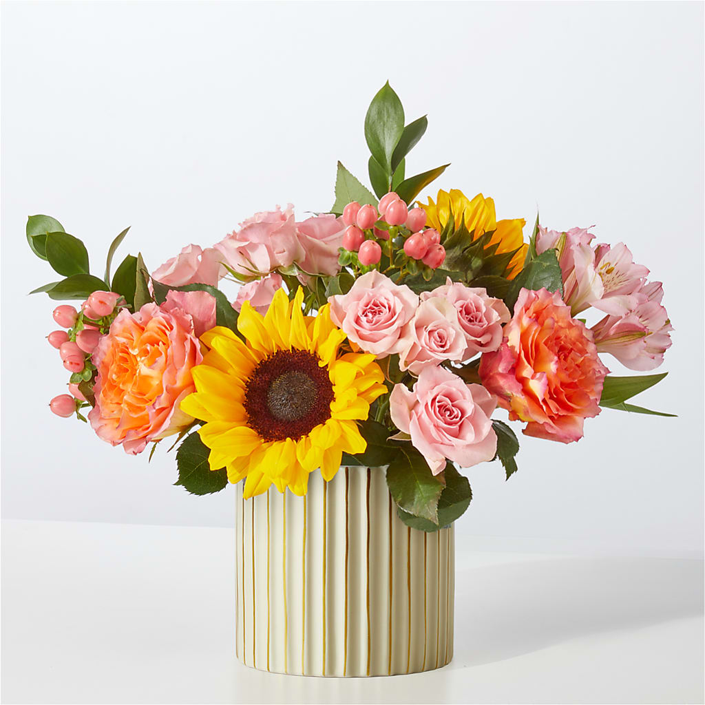 Sun's Out Bouquet – MR D'S, Lander WY