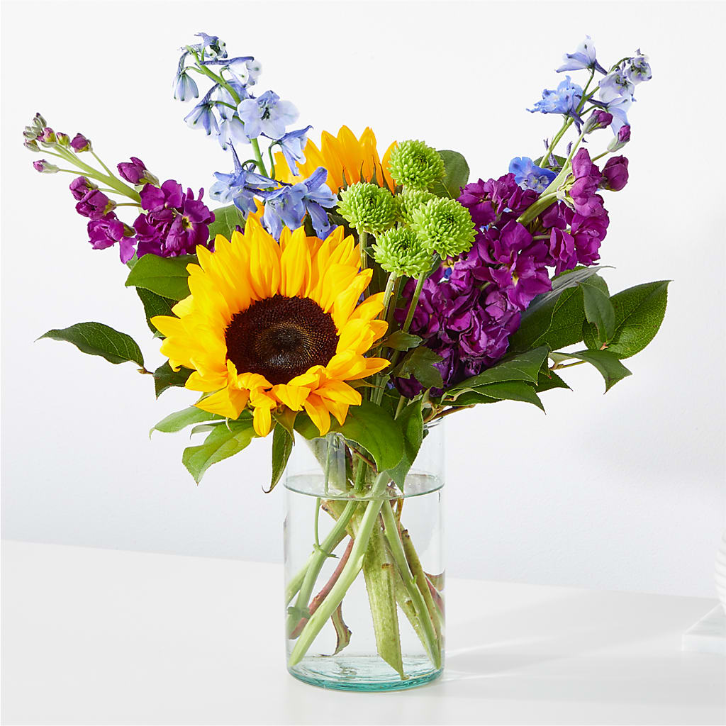 Catching Rays Bouquet – MR D'S, Lander WY