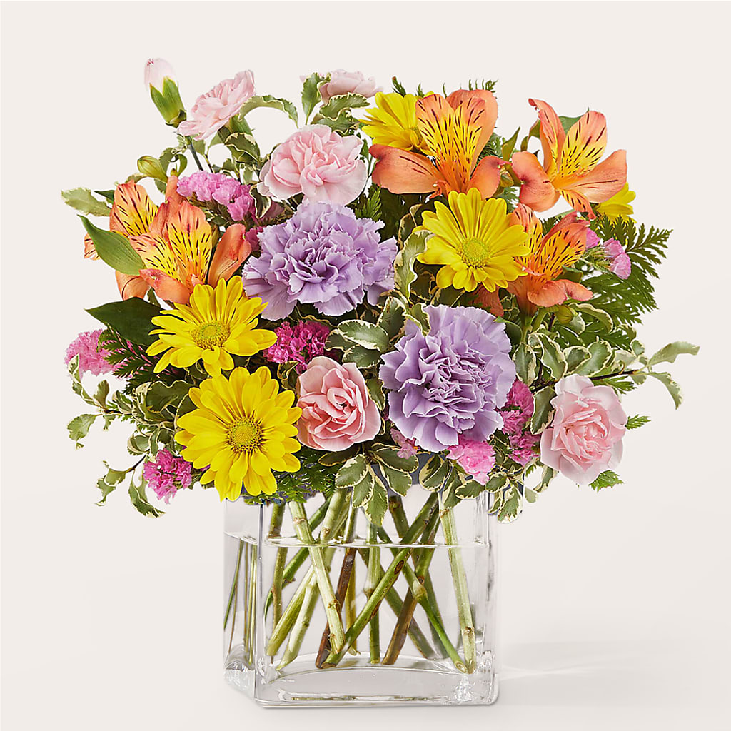 Shades of Happiness Bouquet – MR D'S, Lander WY