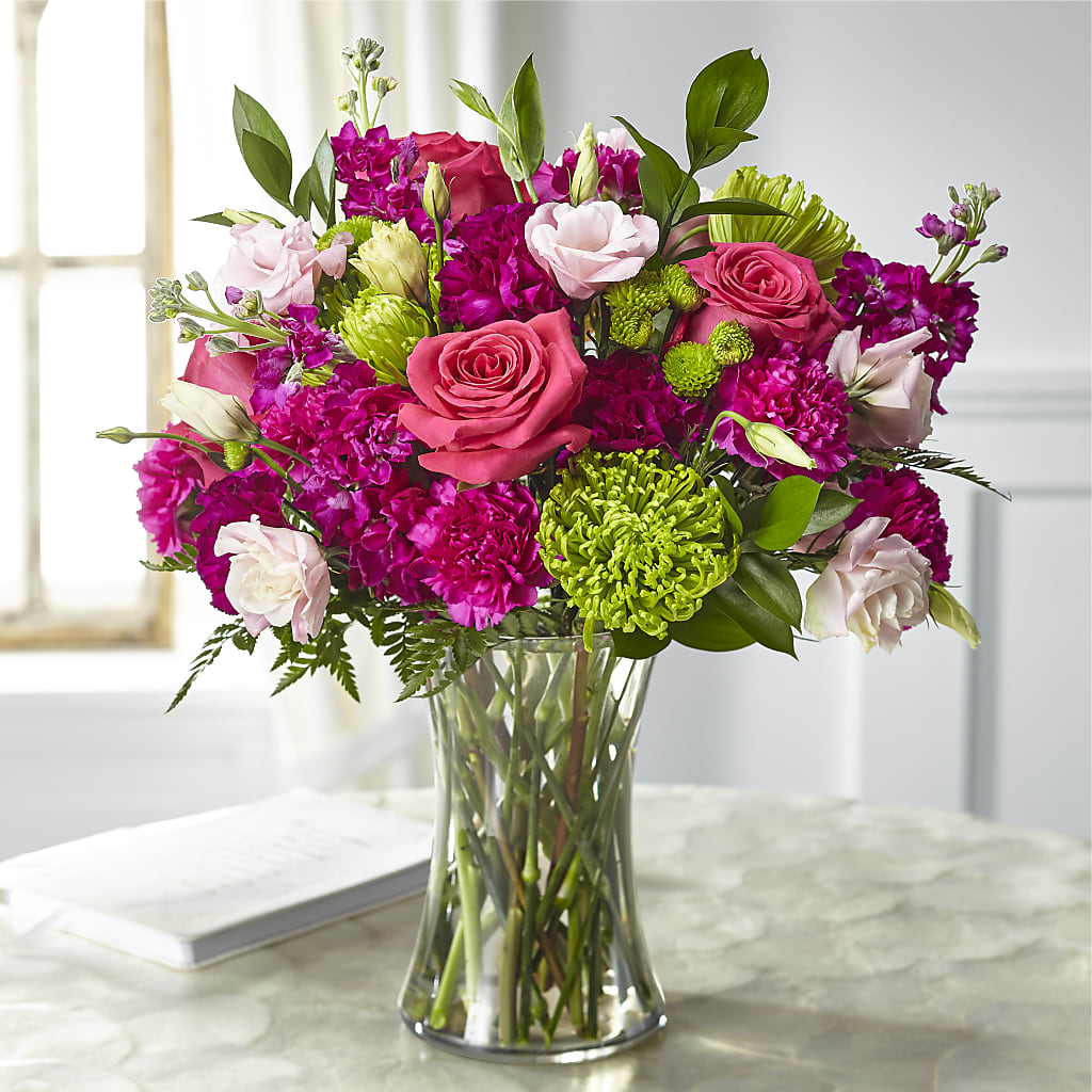 Everlasting Embrace Bouquet – MR D'S, Lander WY