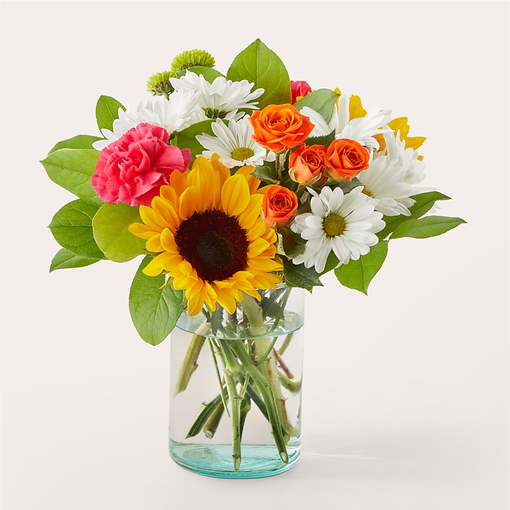 Sun-drenched Blooms Bouquet – MR D'S, Lander WY