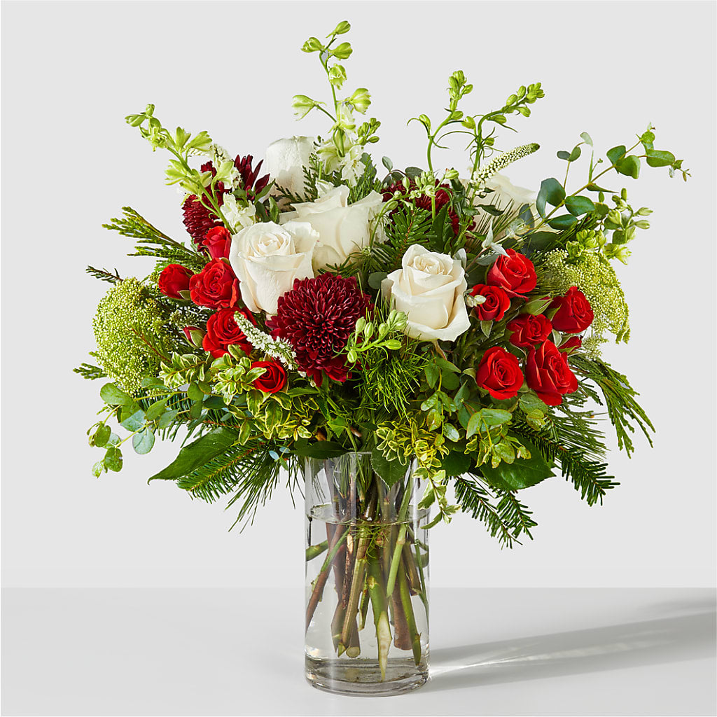 Favorite Traditions Bouquet – MR D'S, Lander WY