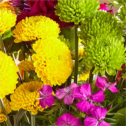Bold & Bright – A Florist Original – MR D'S, Lander WY
