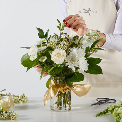 New Beginnings – A Florist Original – MR D'S, Lander WY
