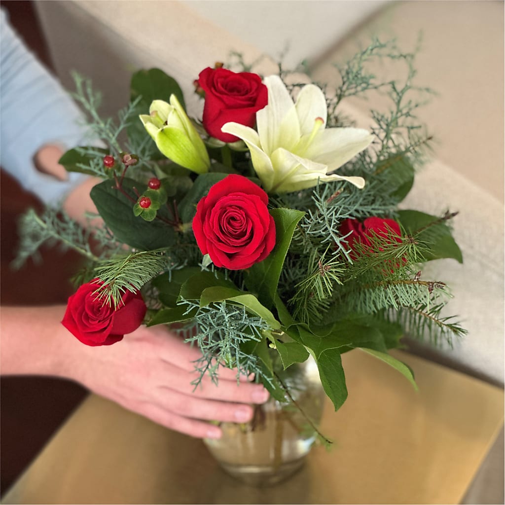 Glittering Lights Bouquet – MR D'S, Lander WY