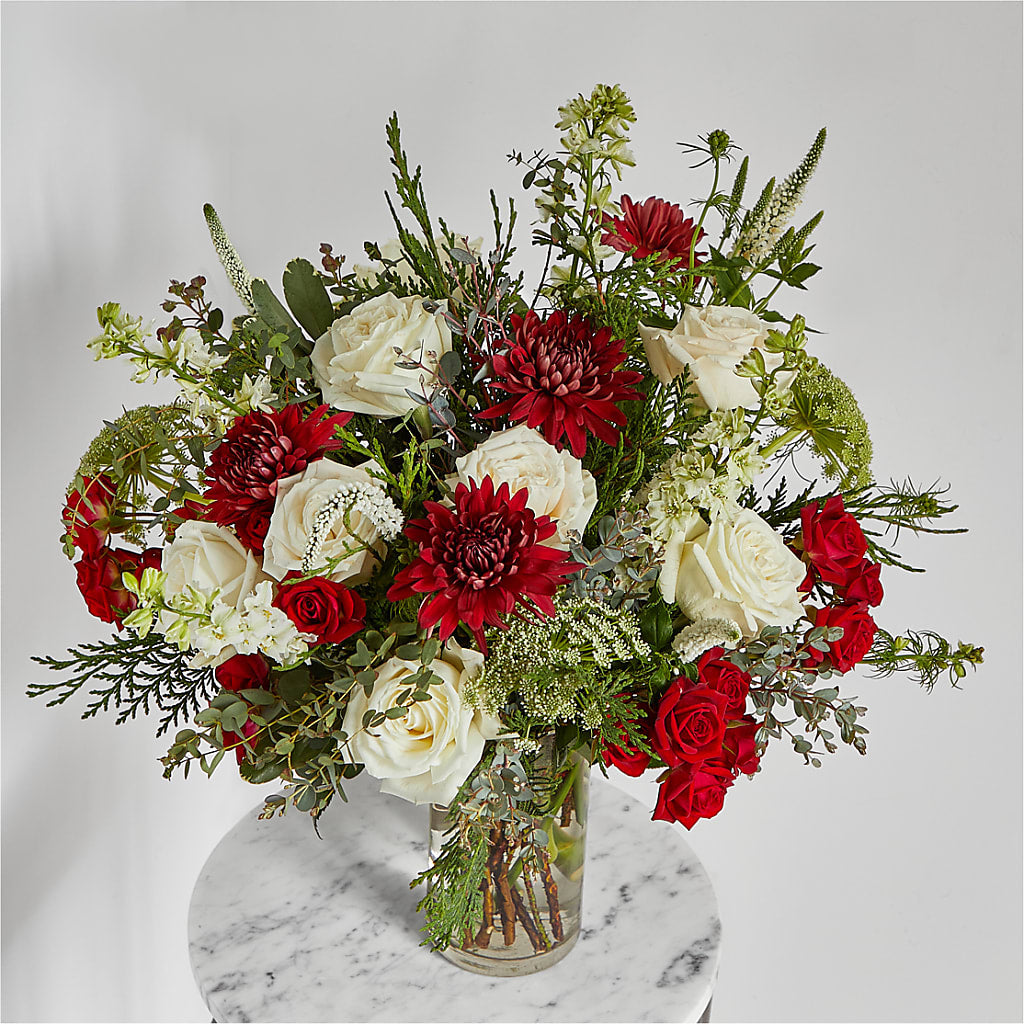 Favorite Traditions Bouquet – MR D'S, Lander WY