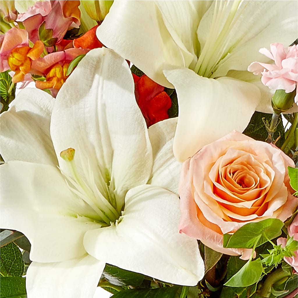 Grapefruit Splash Bouquet – MR D'S, Lander WY